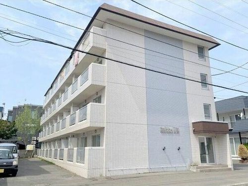 サンパレスN18の外観