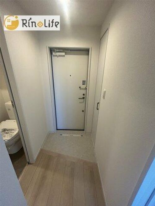 N末広町の玄関
