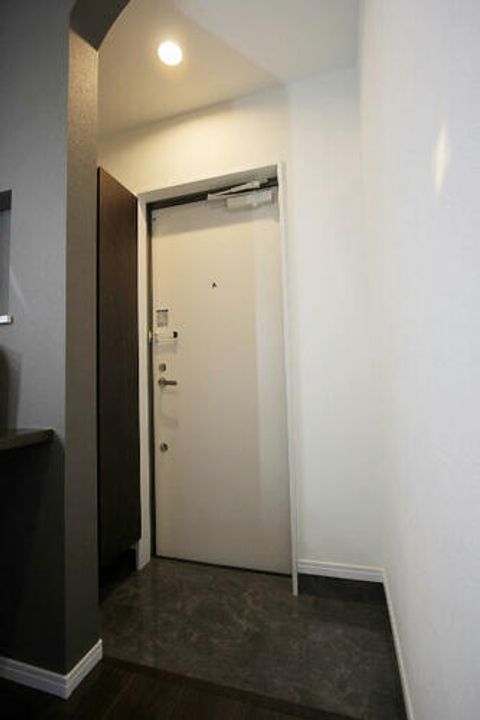 Liberte伝馬の玄関