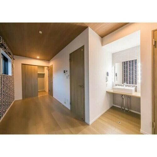 Liberte伝馬の内装