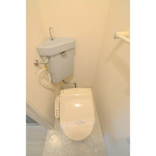 ローヤルハイツ本郷通6の内装