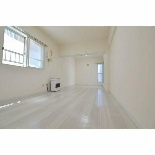 ローヤルハイツ本郷通6のその他画像