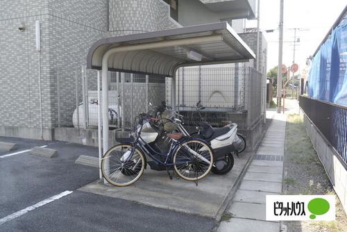 ユベリーアのその他画像