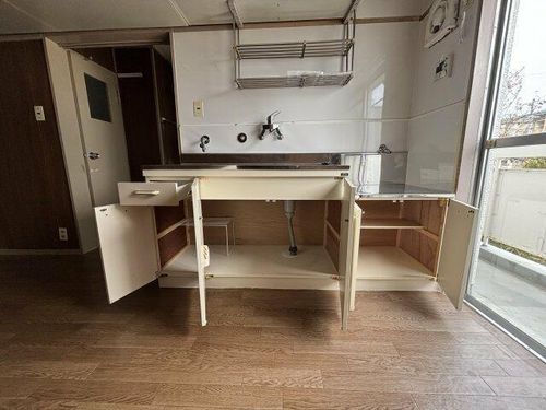 鶴甲コーポ27号館105のキッチン