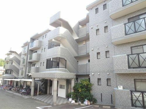 福岡県福岡市博多区月隈6丁目(マンション)の賃貸物件の玄関