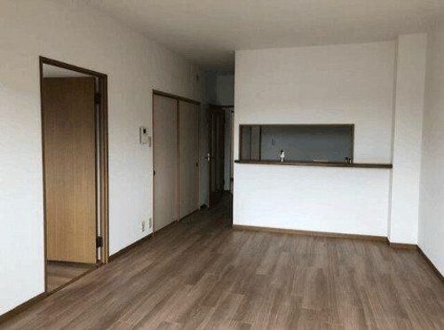 福岡県福岡市博多区月隈6丁目(マンション)の賃貸物件の居間