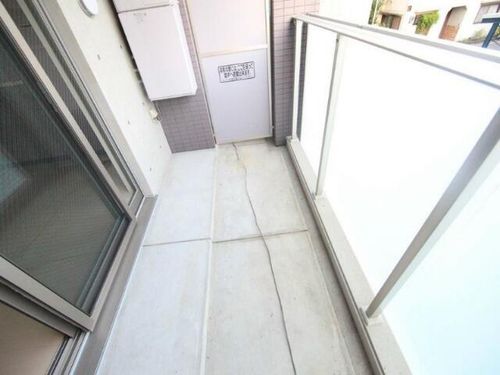 CASTELLOLUSSO(カステロルッソ)の内装