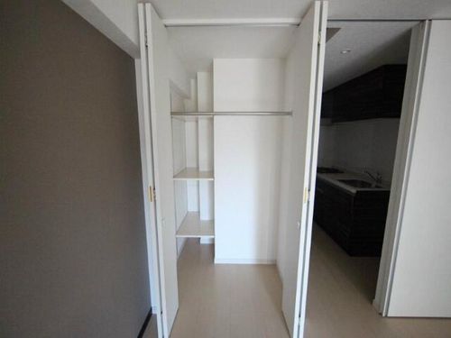 CASTELLOLUSSO(カステロルッソ)の内装