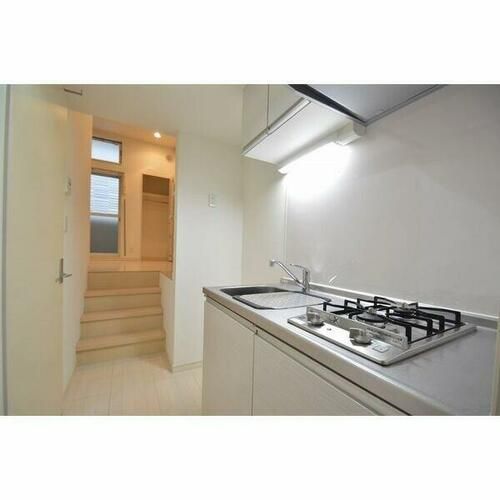 アーク東海通103のキッチン