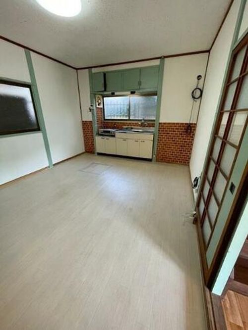 福岡県北九州市小倉南区石田町(一戸建)の賃貸物件の居間