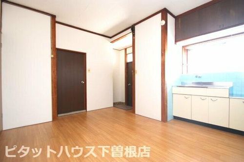 リアン黒住202の居間