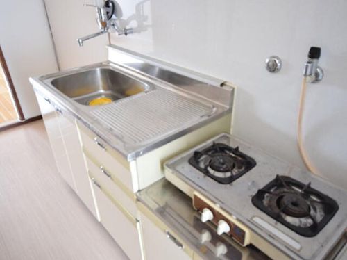 ハイツ山手106のキッチン