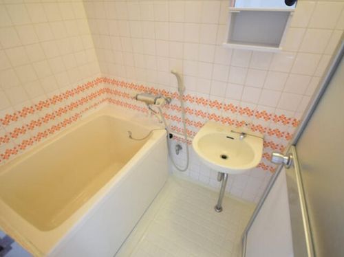 ハイツ山手106の風呂