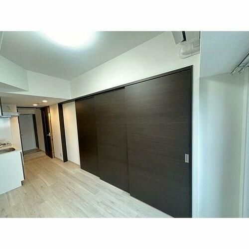 エステムコート名古屋新栄Ⅳネストの居間