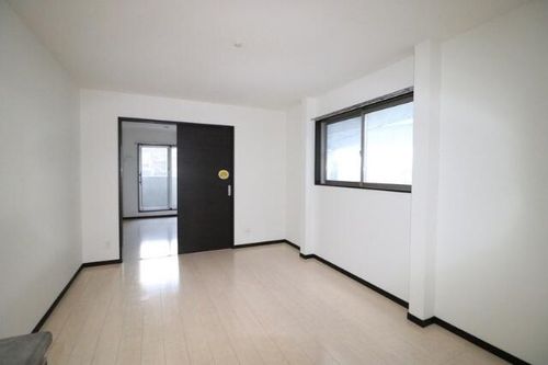 福岡県福岡市城南区南片江1丁目(アパート)の賃貸物件の居間