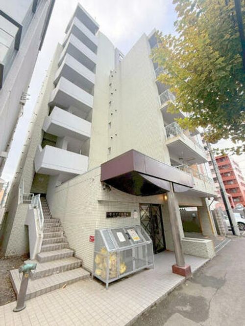 サポナール円山の外観