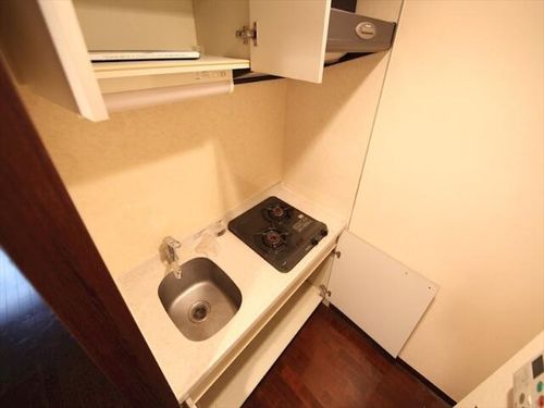 エイペックス名古屋鶴舞公園前のキッチン