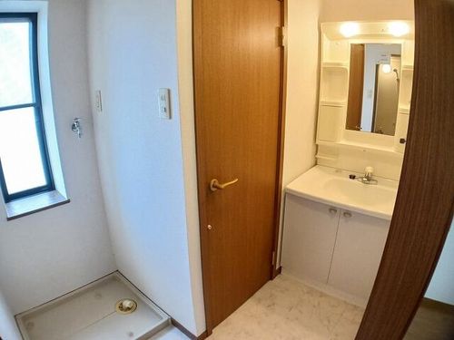 アウローラの内装