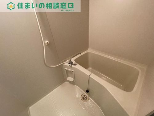 愛知県岡崎市井内町字上堤(マンション)の賃貸物件の風呂