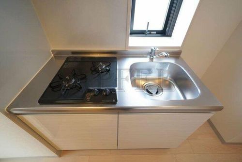 ALZA西本町のキッチン