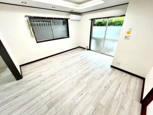 大阪府松原市天美東4丁目(一戸建)の賃貸物件の居間