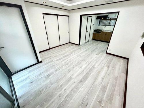 大阪府松原市天美東4丁目(一戸建)の賃貸物件の居間