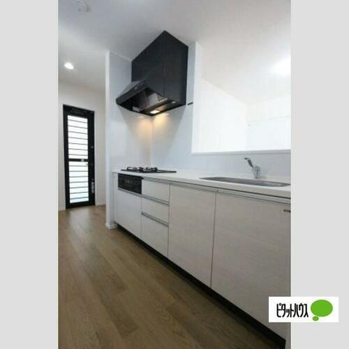 愛知県北名古屋市弥勒寺東2丁目(一戸建)の賃貸物件1のキッチン