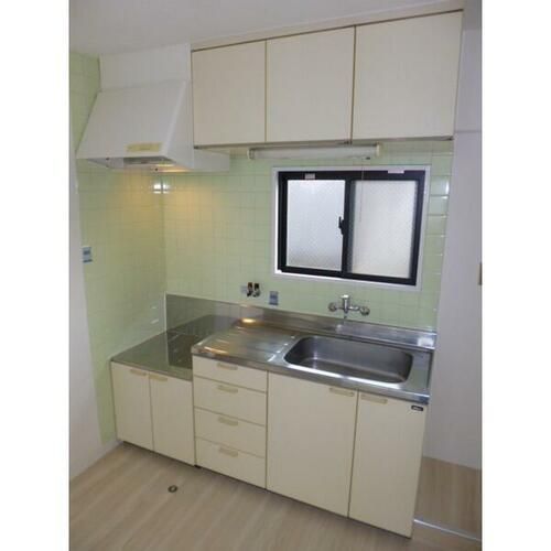 兵庫県神戸市兵庫区荒田町1丁目(マンション)の賃貸物件のキッチン