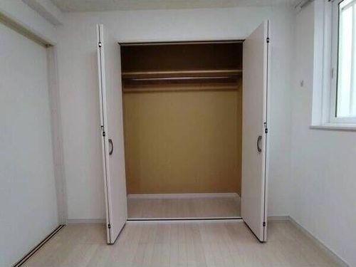 Aフラット学園前の内装