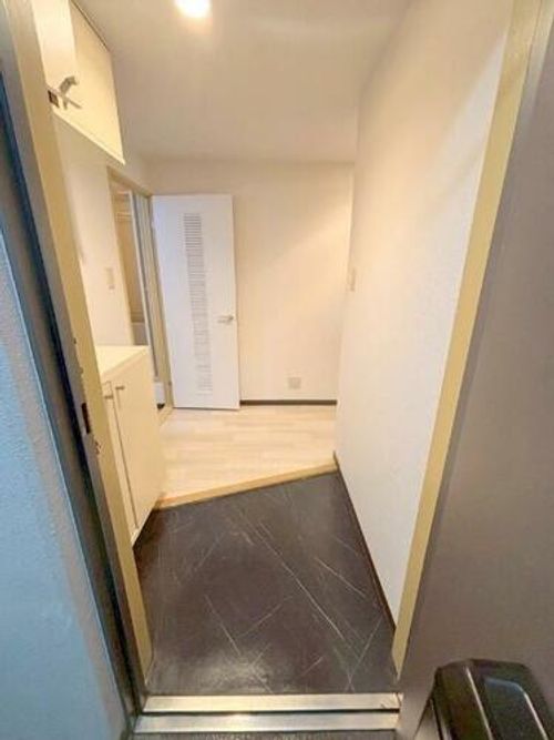 ピュアコート北33条の玄関