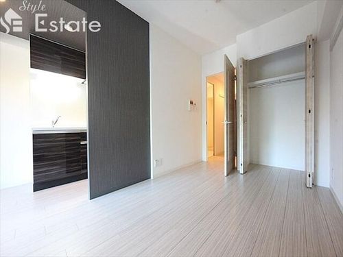 プロシード大須1101の居間