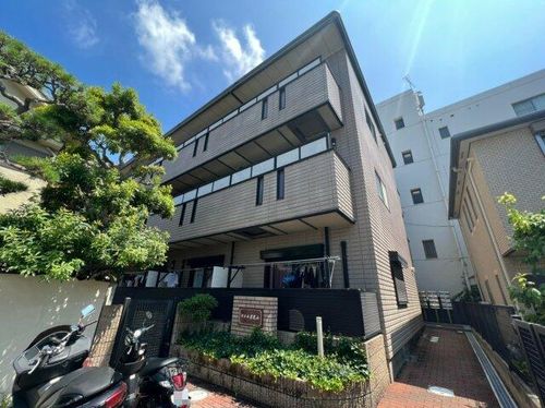 セトル月見山の外観