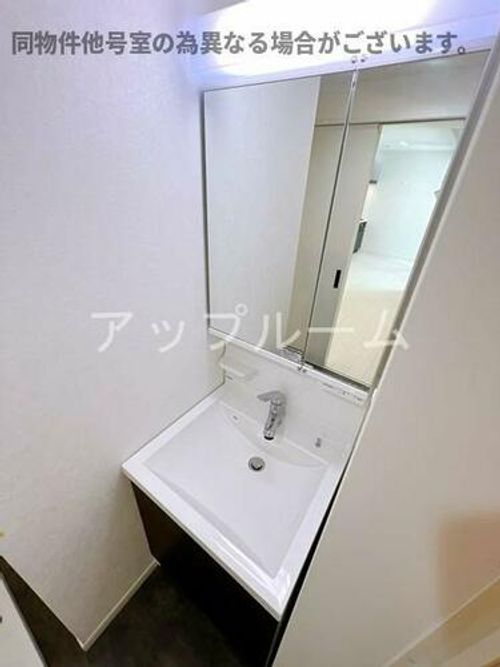 Warren morimakitown 2の内装