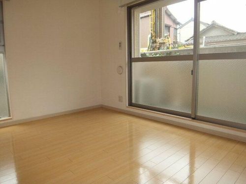 メゾン菊屋の居間