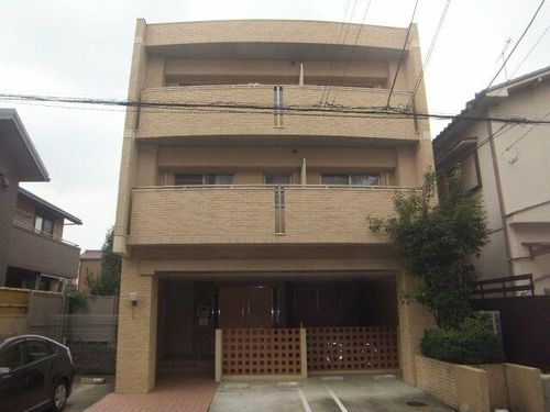 メゾン菊屋の外観