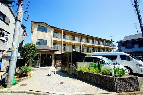 ローズハイツT・Kの玄関