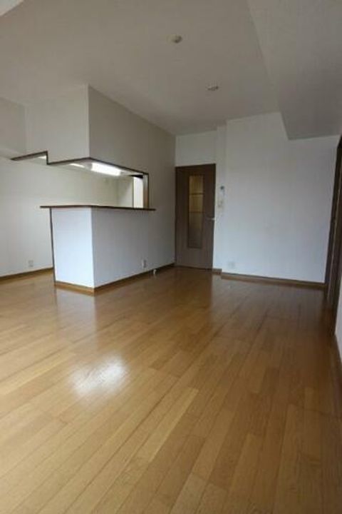 福岡県北九州市小倉北区江南町(マンション)の賃貸物件の居間