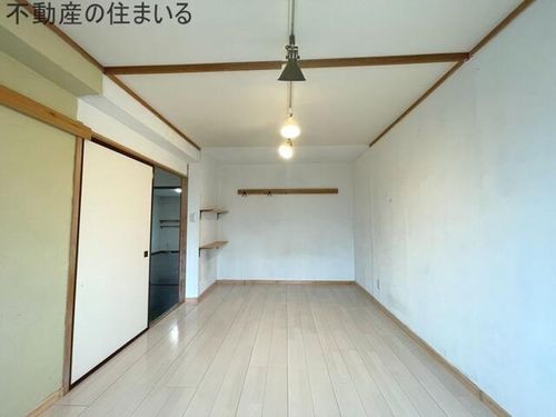 川沿団地E棟の内装