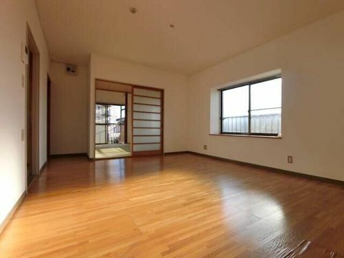 福岡県福岡市東区多の津5丁目(アパート)の賃貸物件の居間