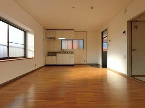 福岡県福岡市東区多の津5丁目(アパート)の賃貸物件の居間