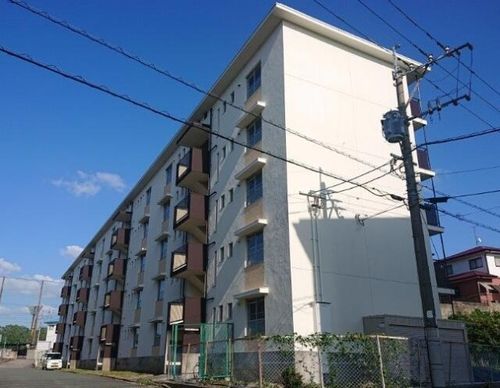 福岡県中間市大字上底井野(マンション)の賃貸物件の外観