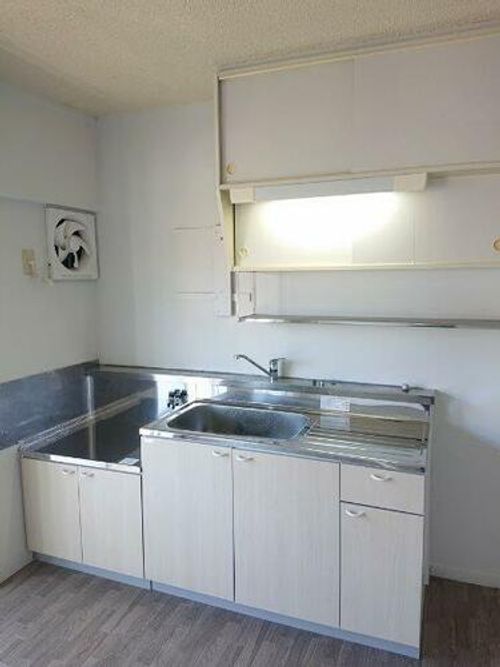 福岡県中間市大字上底井野(マンション)の賃貸物件のキッチン