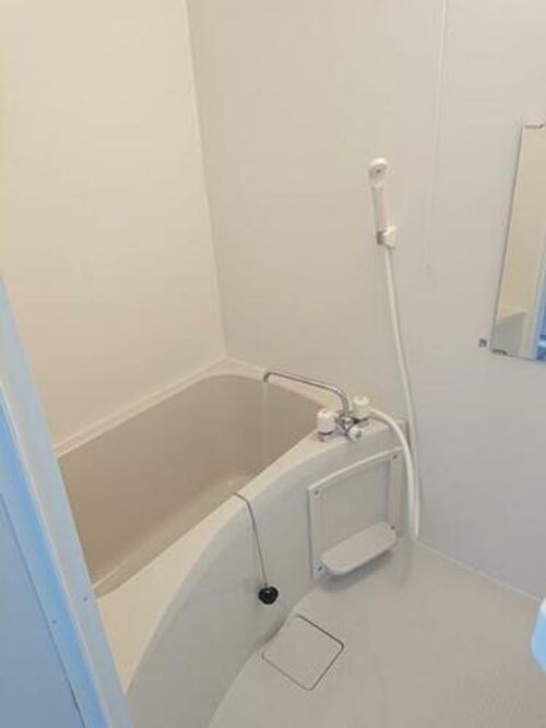 福岡県中間市大字上底井野(マンション)の賃貸物件の風呂