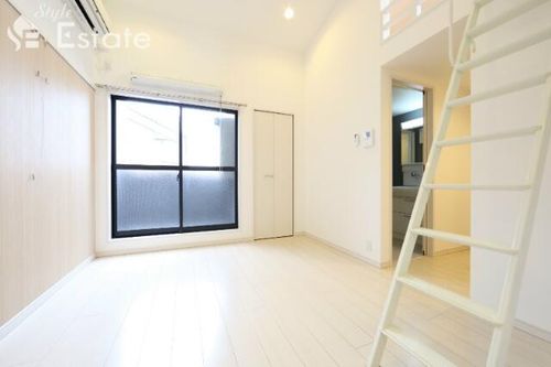 愛知県名古屋市天白区平針5丁目(アパート)の賃貸物件の居間