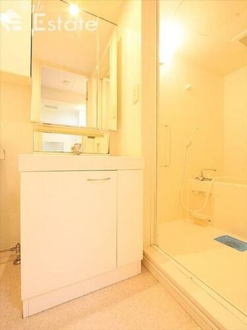 プランタン白金の内装