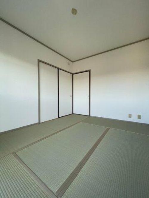 公社賃貸SMALIO 岸和田天神山B10-208の内装