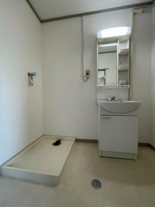 公社賃貸SMALIO 岸和田天神山B10-208の内装