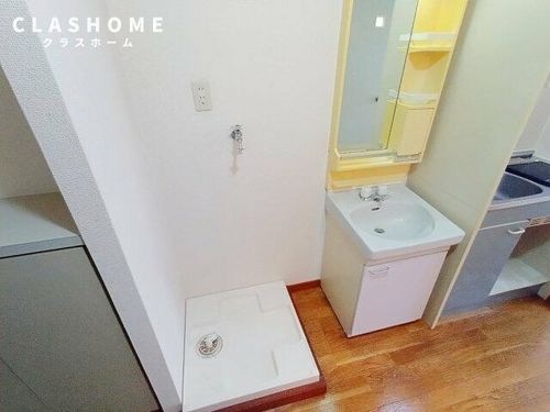 タウンコート末広305の内装