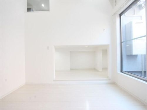 BreezeResidenceMoriyamaの居間