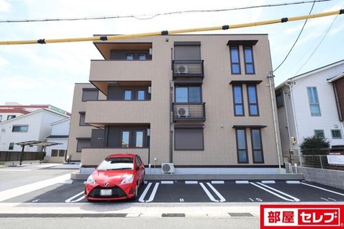 Forutuna・ZUKAⅢ302の外観